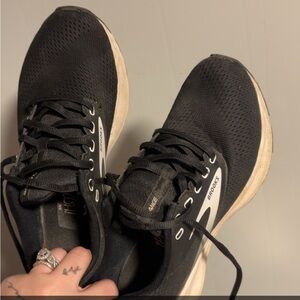 Brooks Women's Black and White Athletic Shoes